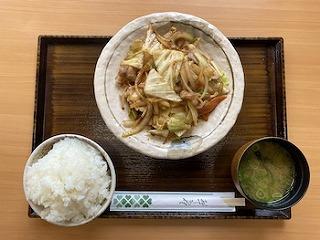 スタミナ肉野菜炒め定食